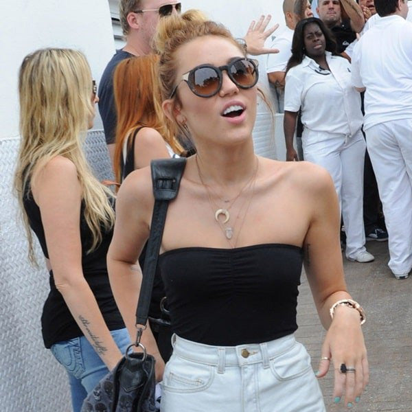 Miley Cyrus Style Oversized Round Celebrity Sunglasses